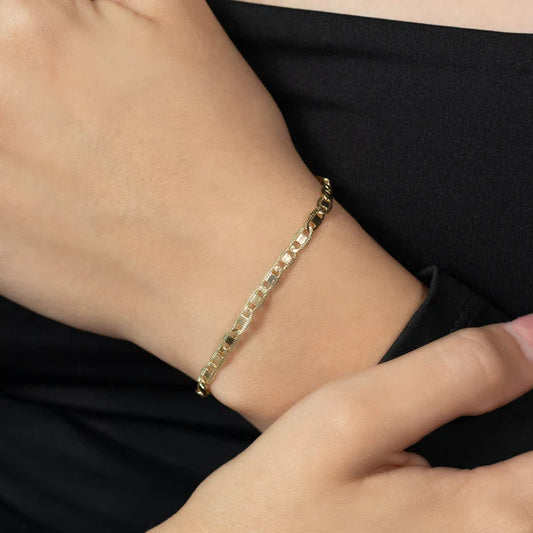 Thin Chain Link Bracelet